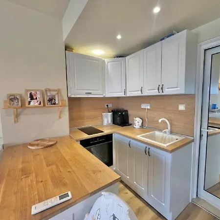 слънчево студио алпин банско! * Bansko